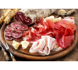 Мясные деликатесы
