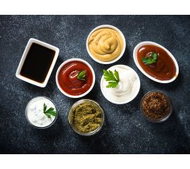 Кетчуп, горчица, аджика, хрен