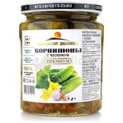 Корнишоны с чесноком 500мл(250гр) ст/б 1*12 Золотая Долина